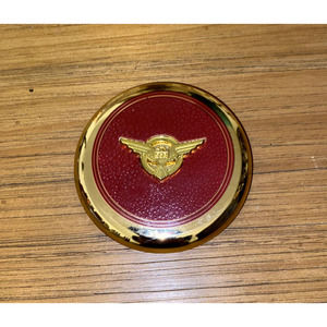 Xx SOLD xX RARE Besame Agent Carter Invisible Dusting Powder Compact
